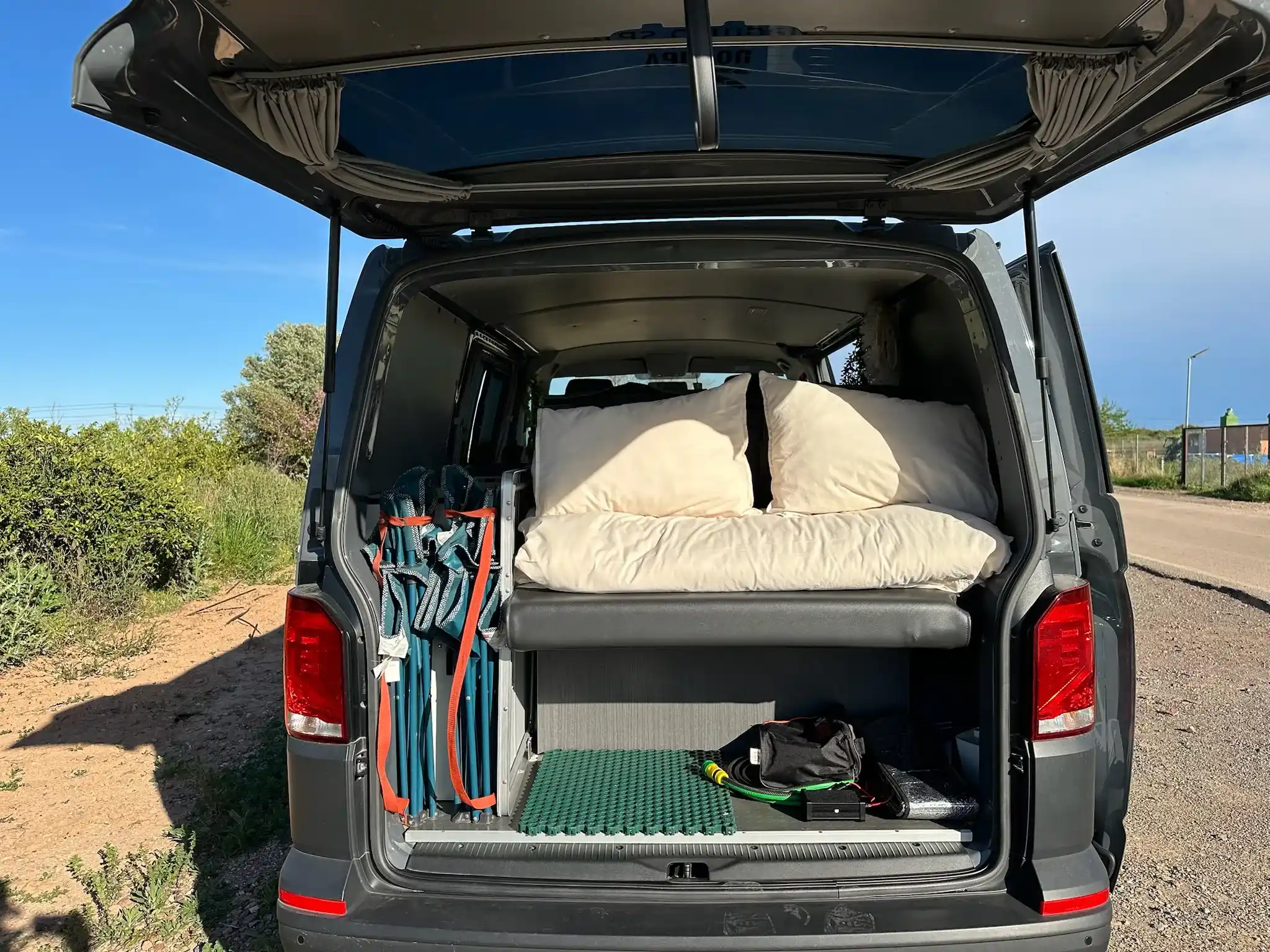 Grey Compact - Imagen 8